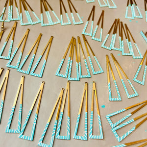 Peak Vibe Earrings